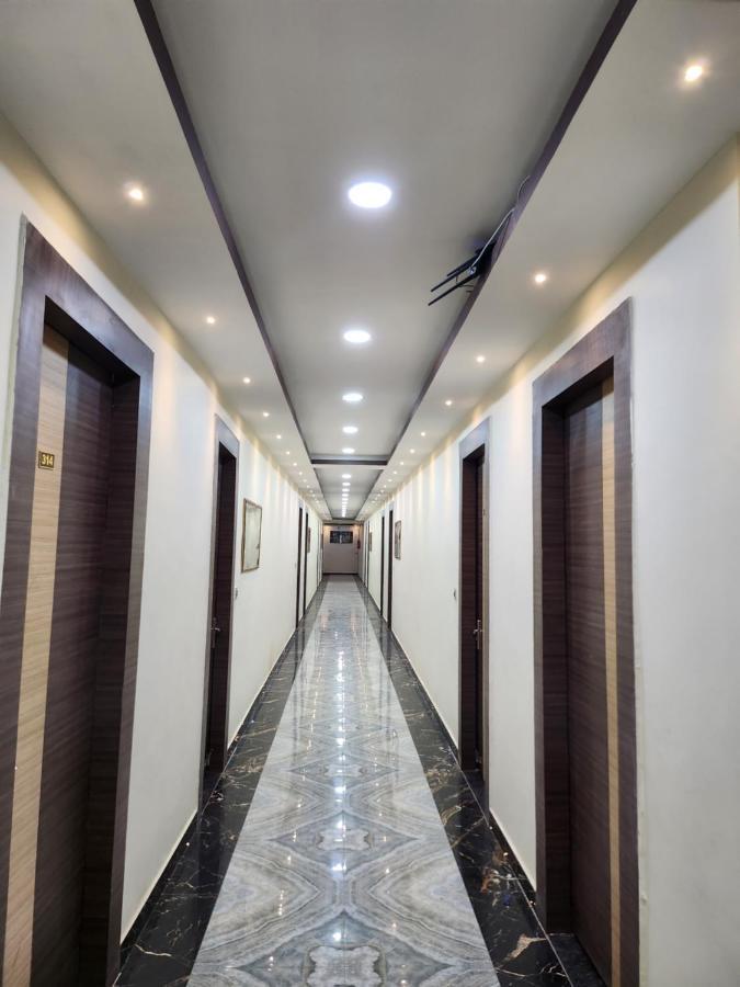 The Bodhi Palace Resort Bodh Gaya Exterior foto