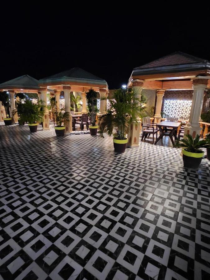 The Bodhi Palace Resort Bodh Gaya Exterior foto